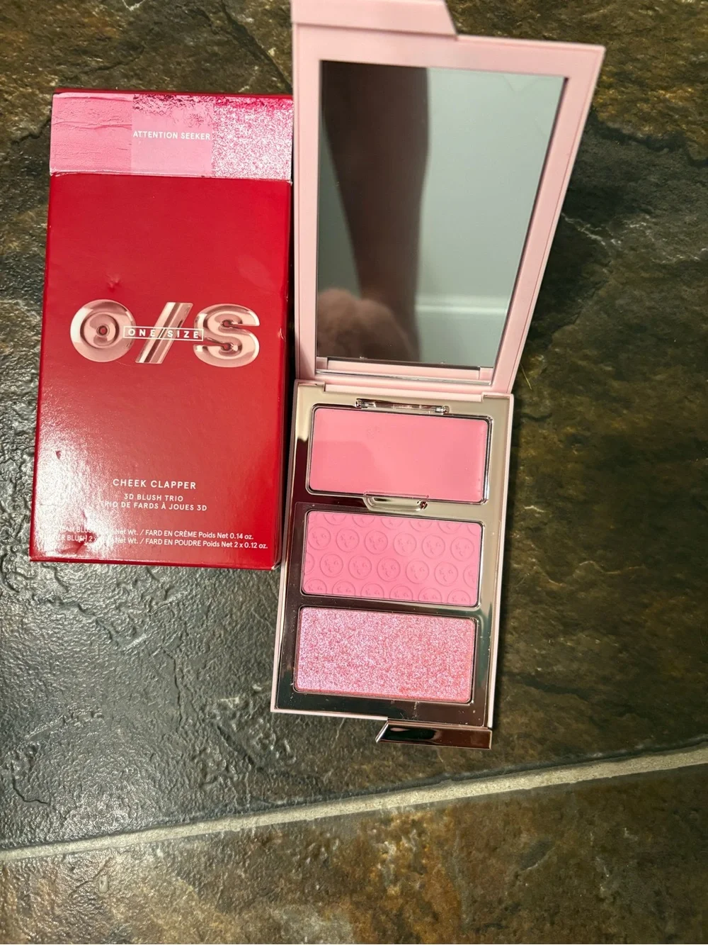 ONE/SIZE Cheek Clapper 3D Blush Trio — Attention Seeker Pink Palette